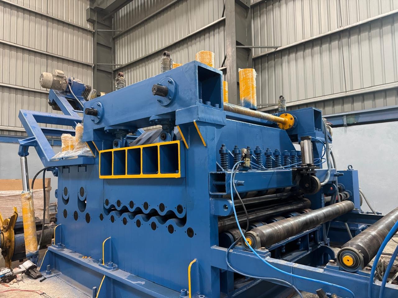 Leveller machine